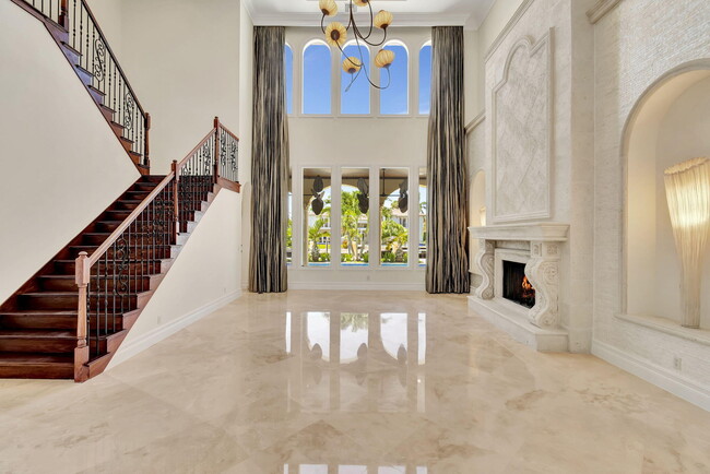 Building Photo - 953 Banyan Dr