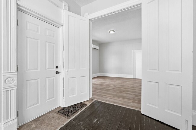 Building Photo - Fox Property Services