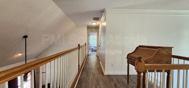 Building Photo - 185 Autumn Moon Trail