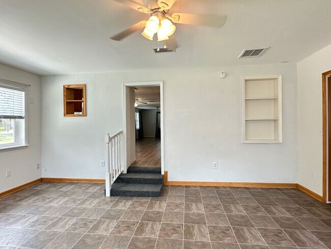 Building Photo - Beautiful Sunsets! Close to Historic District, Shopping & Beaches!