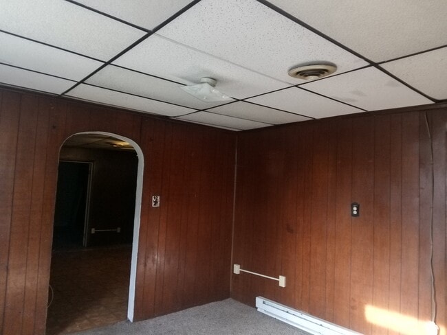 Building Photo - 516 Walnut Ave