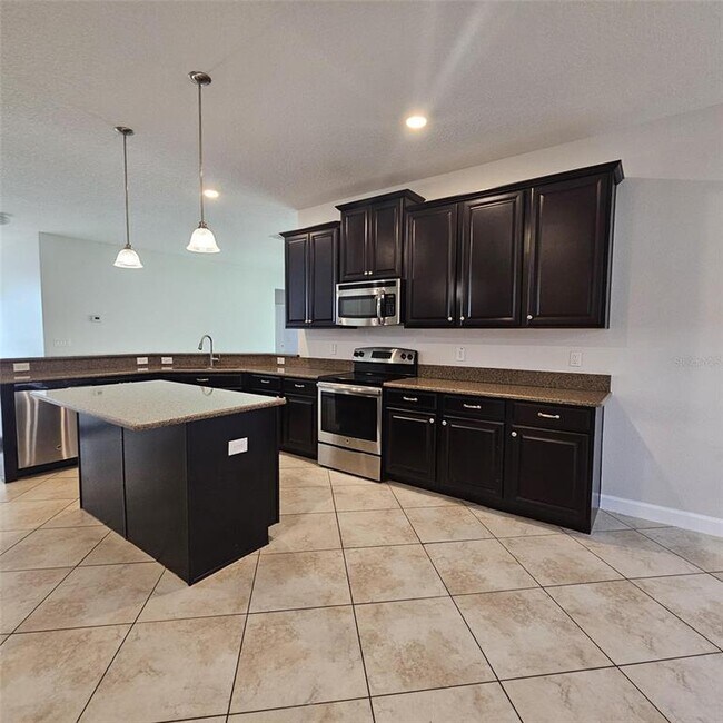 Building Photo - 2628 Atherton Dr