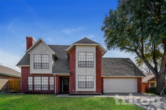 Building Photo - 2124 Glenn Ln