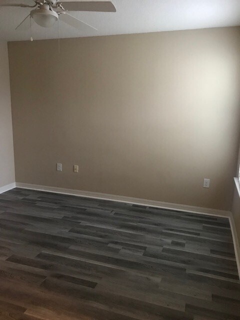 Building Photo - 13718 Beckman Dr