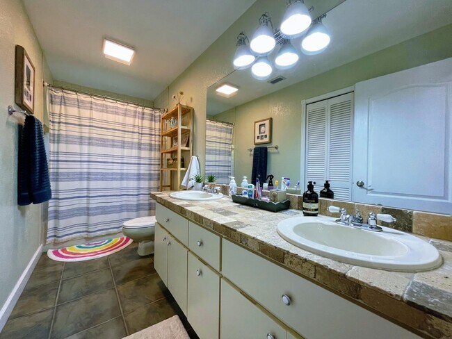 Building Photo - 1701 NW 97th Terrace