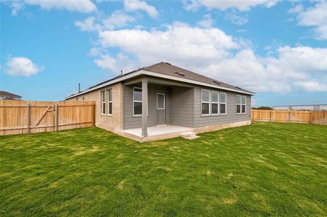 Building Photo - 416 Escondido Cir