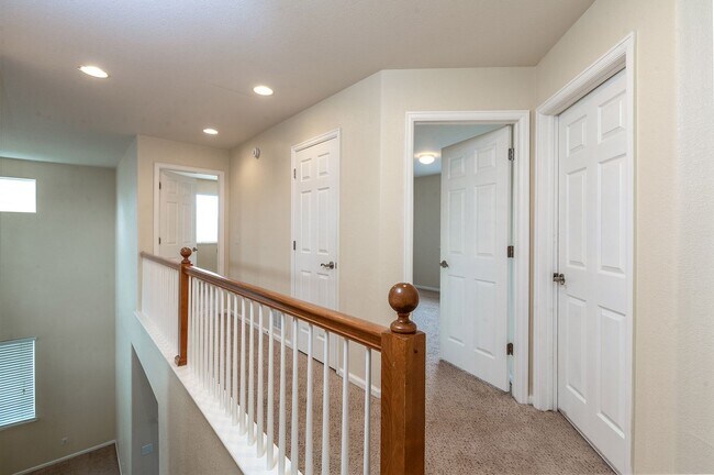 Building Photo - Single Family House for Rent - Claremont Ranch, Colorado