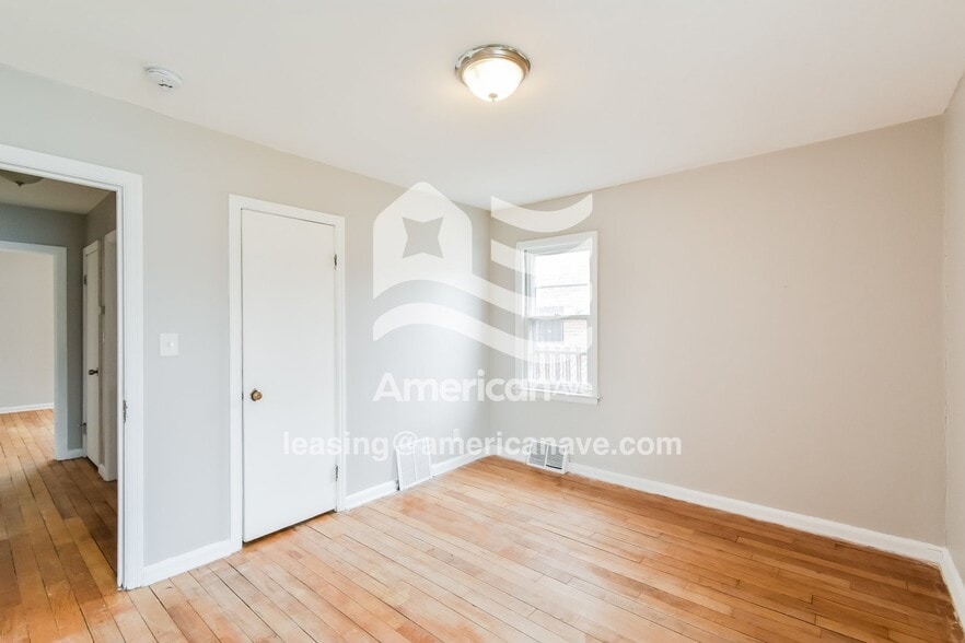 Building Photo - 4320 N 49th St