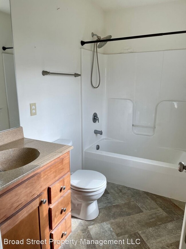 Building Photo - 4 br, 2.5 bath House - 21 Katherine's Way
