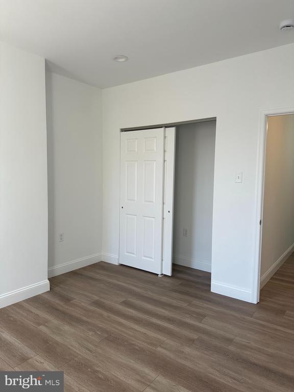 Building Photo - 2420 N Reese St