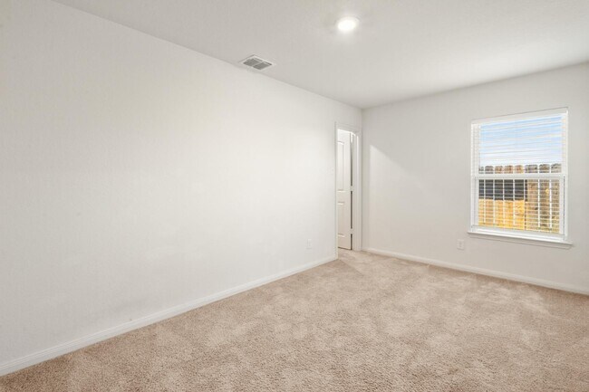 Building Photo - 15214 Harbor Lndg