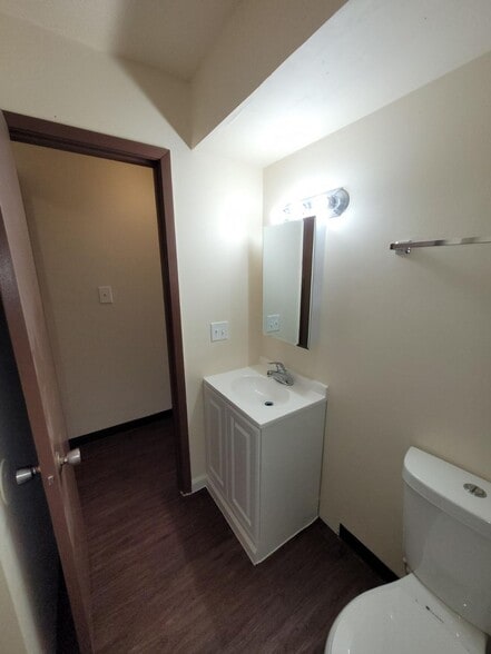 Building Photo - The 2800 Residences