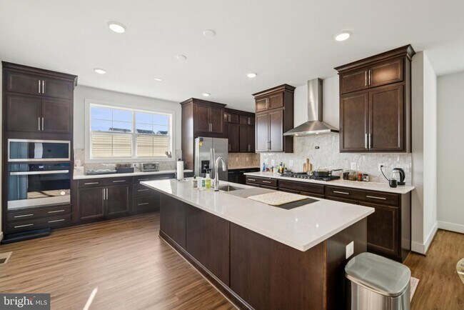 Building Photo - 42051 Night Nurse Cir