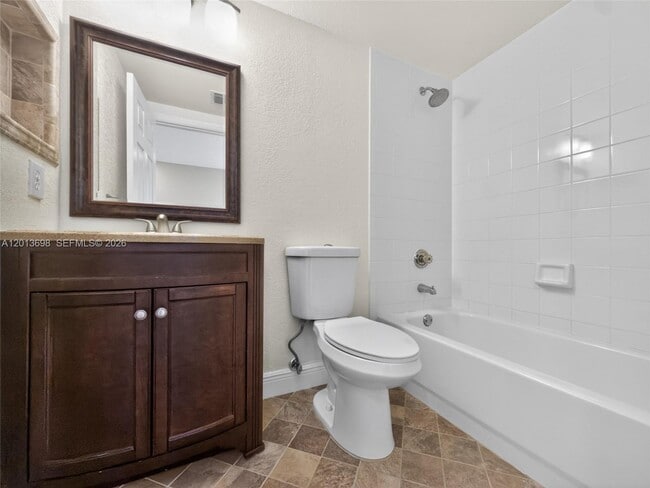 Building Photo - 5405 SW 125th Terrace
