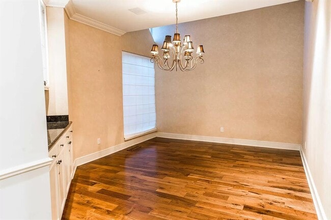 Building Photo - 1502 Duffner Dr