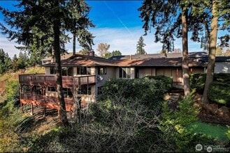 Building Photo - 4422 108th Ave E