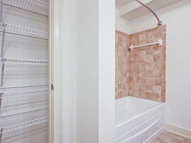 Building Photo - 200 River Vista Drive