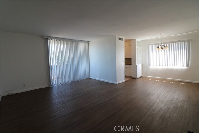 Building Photo - 6251 Coldwater Canyon Ave