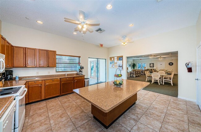 Building Photo - 1682 Seascape Cir