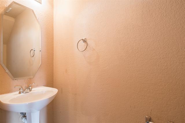 Building Photo - 4271 Cave Cove Ct