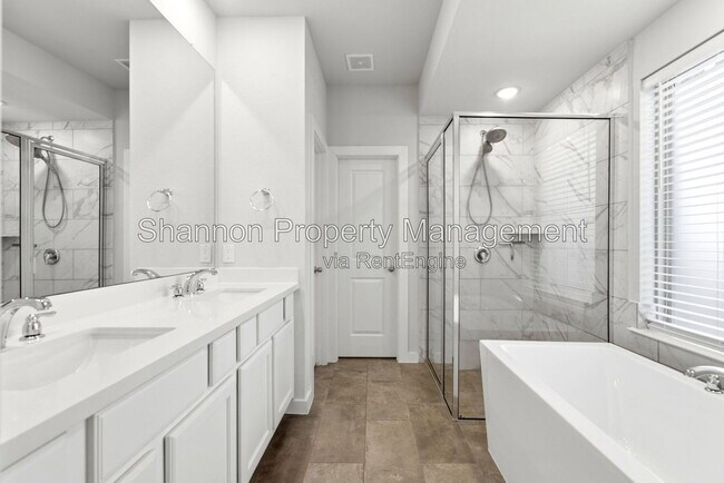 Building Photo - 8017 Whisper Grove Dr