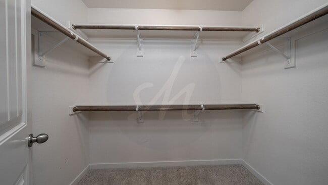 Building Photo - Beautiful 2 Story home in North Fork