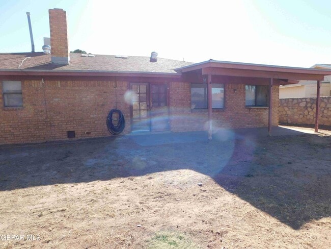 Building Photo - 11249 War Feather Dr