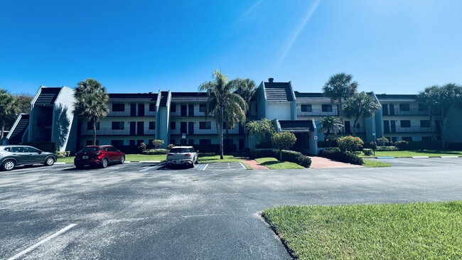 Building Photo - 4242 Deste Ct