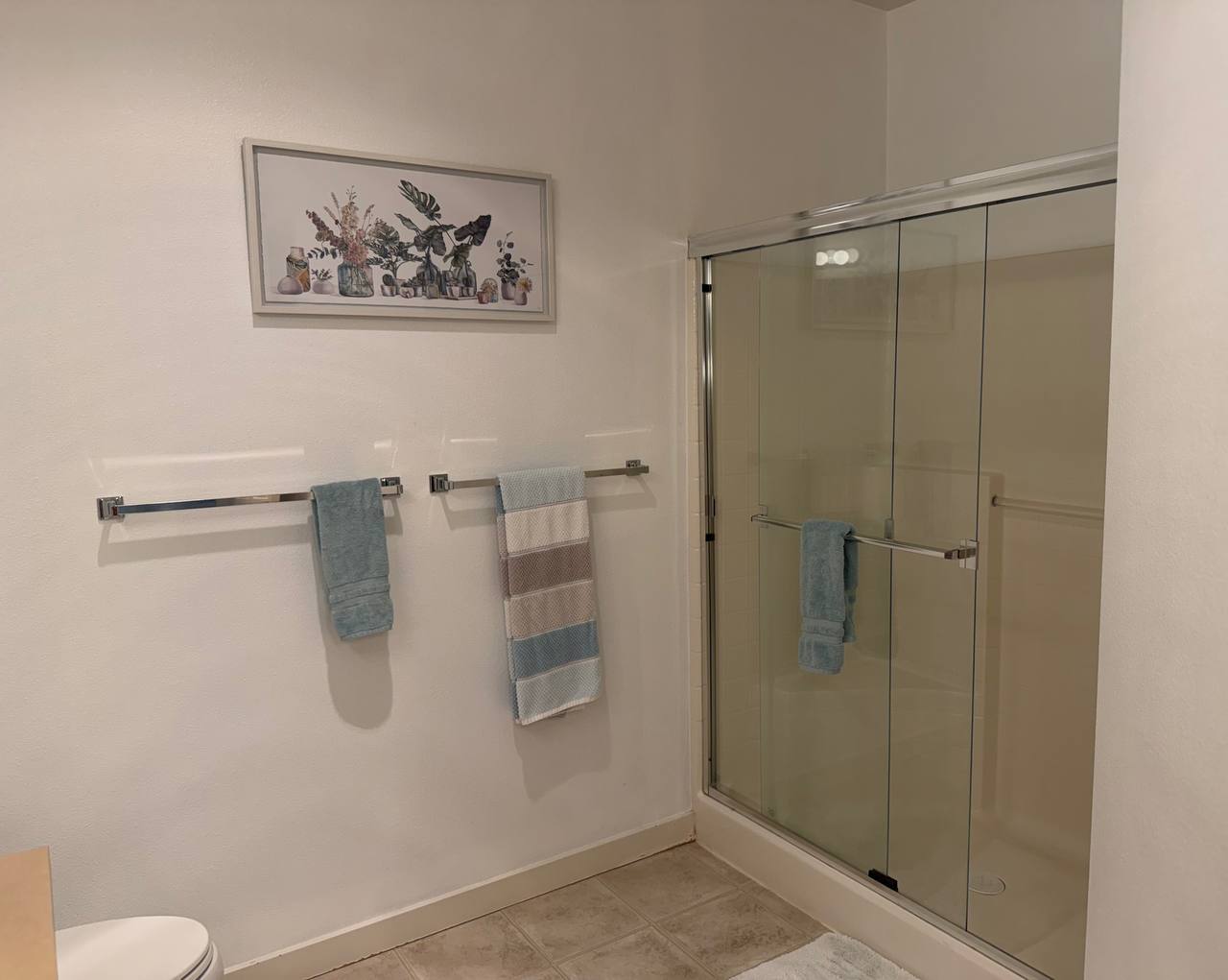 Building Photo - 22663 NE Alder Crest Dr