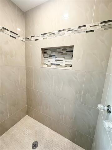 Building Photo - 5300 Susan Lee Ln