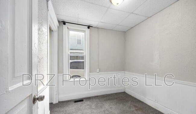 Building Photo - 841 Oakland Ave SW