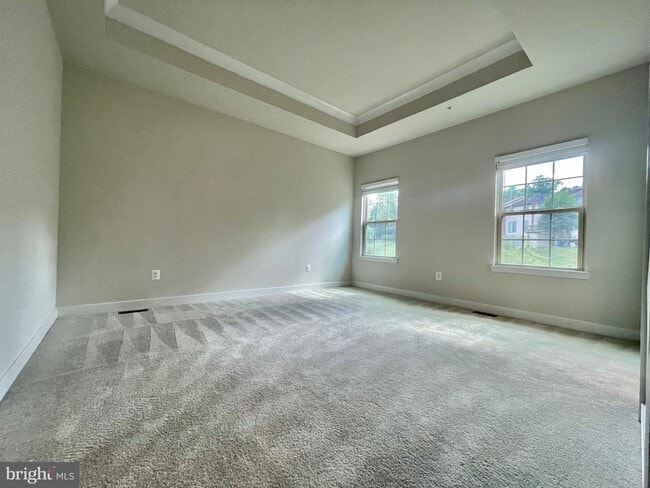 Building Photo - 9576 Fern Hollow Way