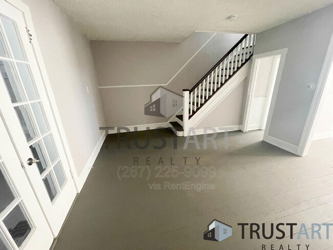 Building Photo - 7152 Theodore St