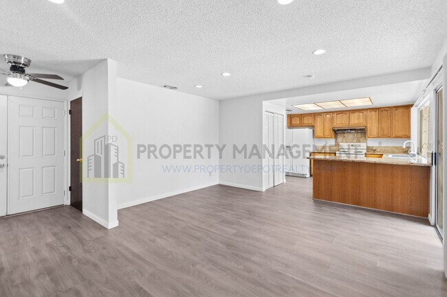 Building Photo - Charming 4-Bed, 2-Bath Home in Sacramento’...