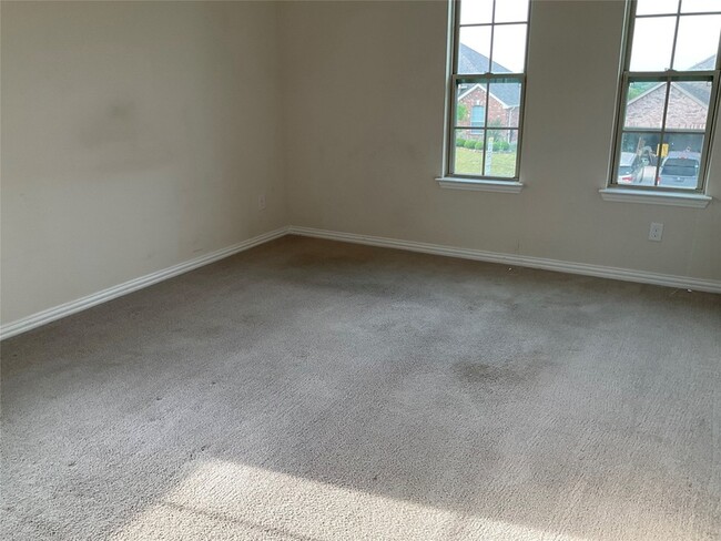 Building Photo - 3040 Seabrook Dr