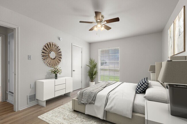 Building Photo - Beautifully Remodeled Duplex in Duncanville