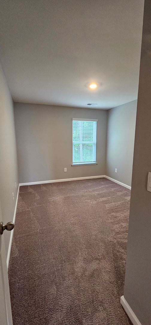 Building Photo - Luxury Meets Privacy in This 4-Bedroom Cul...