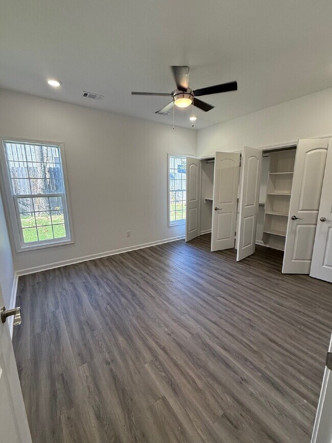 Building Photo - 3017 Olivia Ct