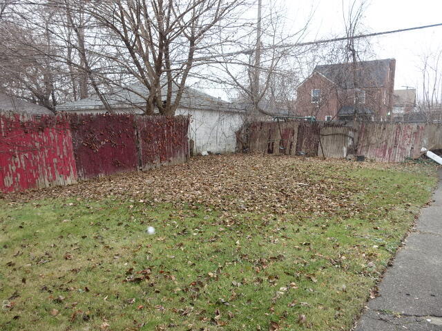 Building Photo - 8205 Outer Dr E