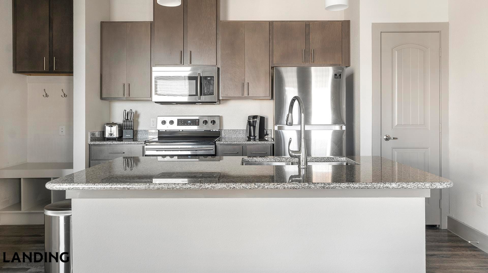 Building Photo - 12500 Shadowglen Trce