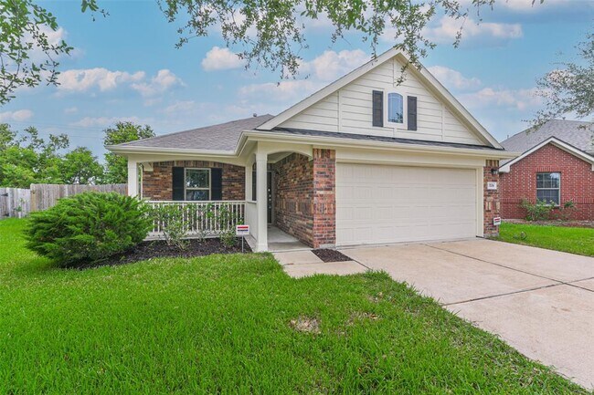 Primary Photo - 13706 Drakeford Ct