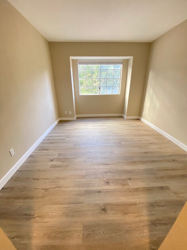 Master Bedroom - 4204 3rd Ave