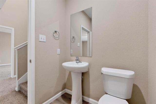 Building Photo - 272 Moonstone Way