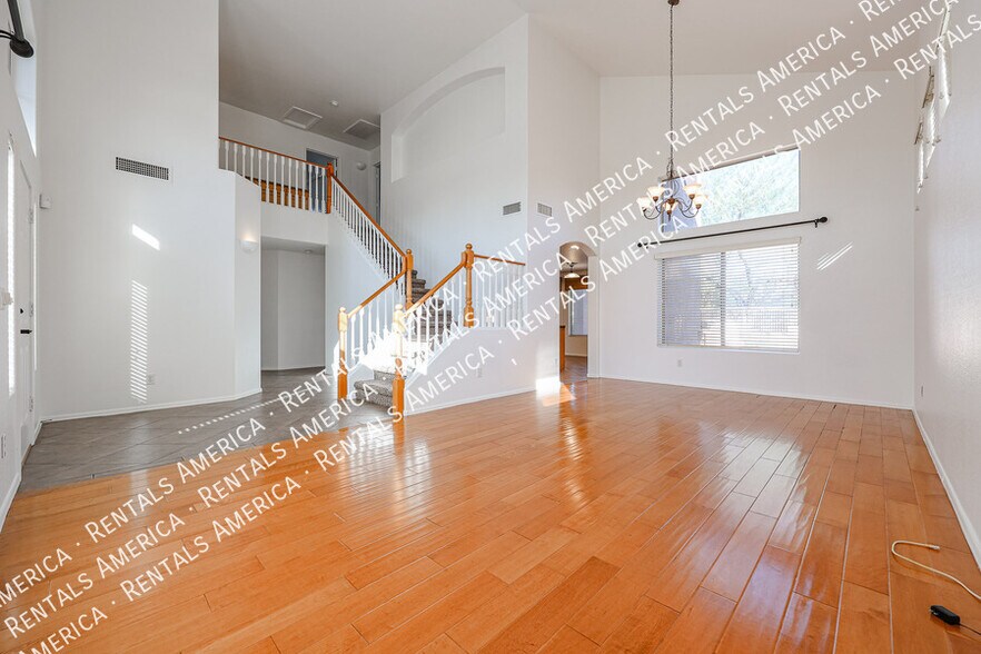 Building Photo - 33251 N Symer Dr
