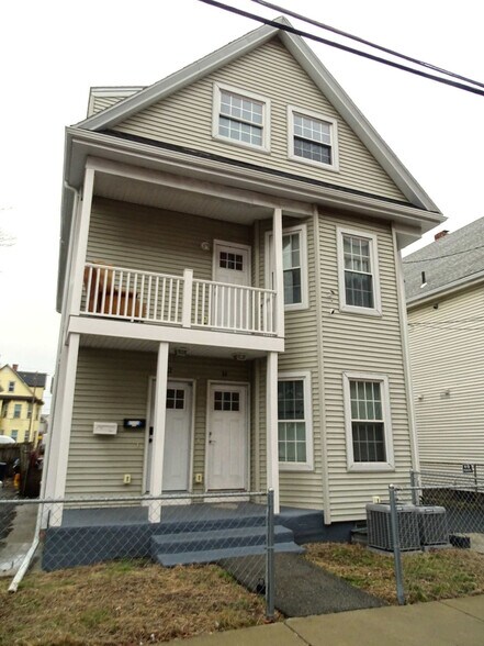Building Photo - 12 Langdon St
