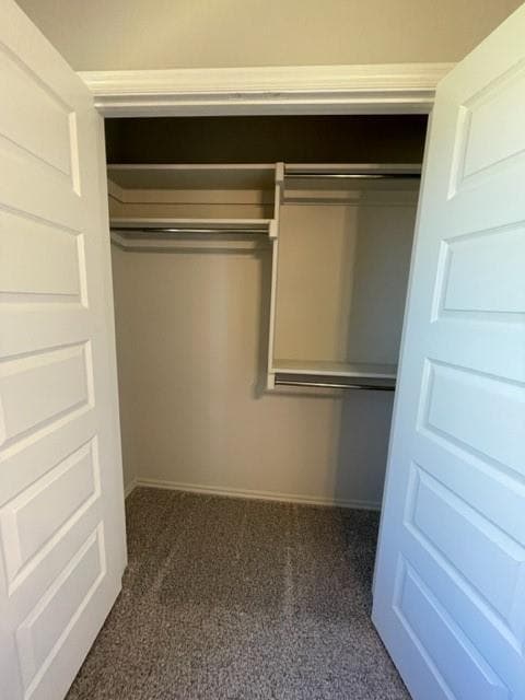 Building Photo - 382 Park Ln