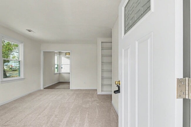 Building Photo - Renovated 3-Bedroom Home with Spacious Yard & Detached Garage