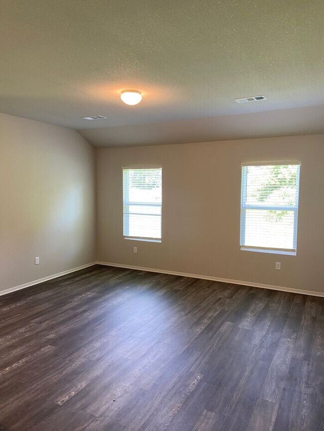 Building Photo - BRAND NEW Three Bedroom | Two Bath Home in...
