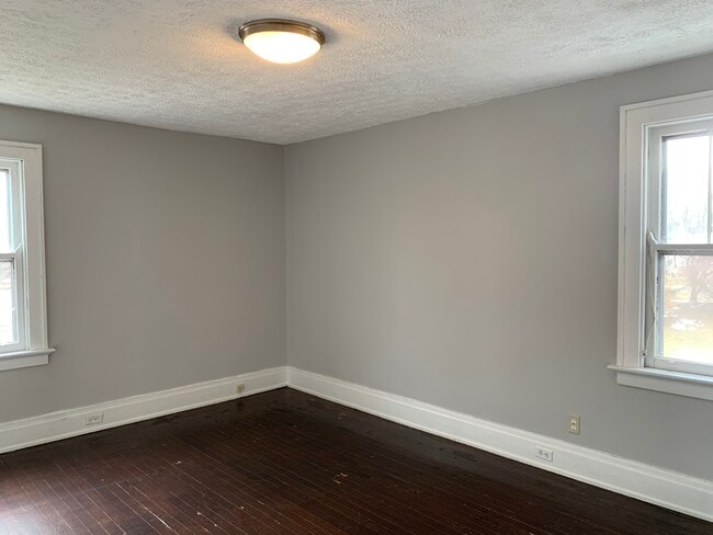 Building Photo - 3340 W Galbraith Rd