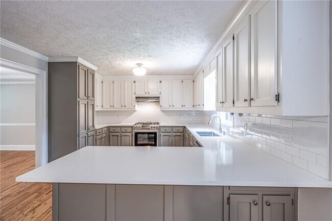 Building Photo - 1022 Knotts Pointe Dr